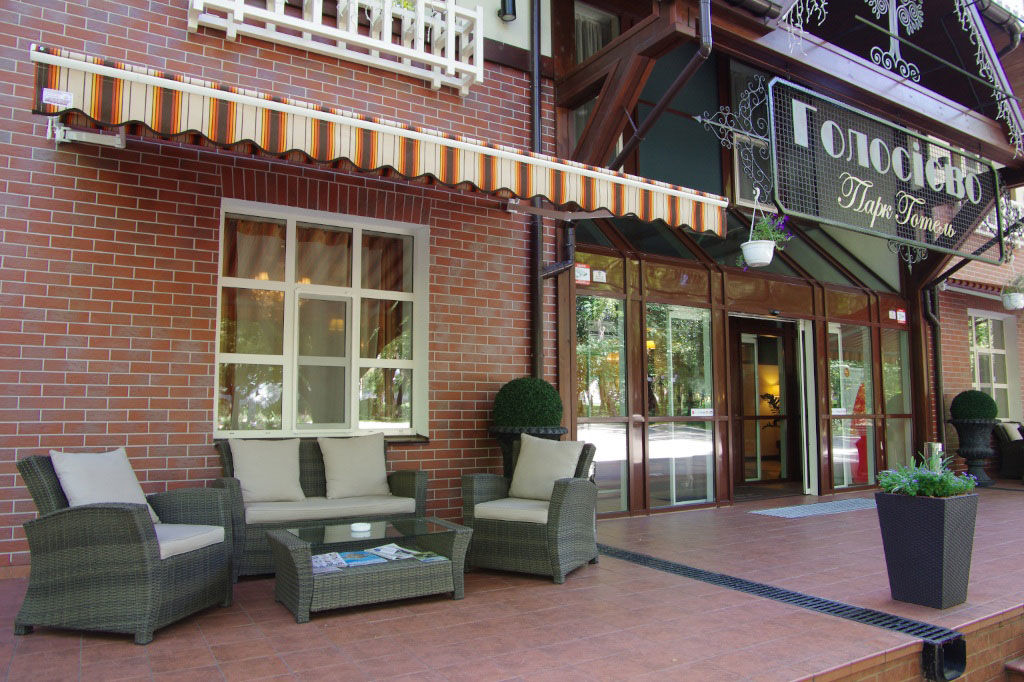 Park-Hotel Golosievo Kiev Bagian luar foto